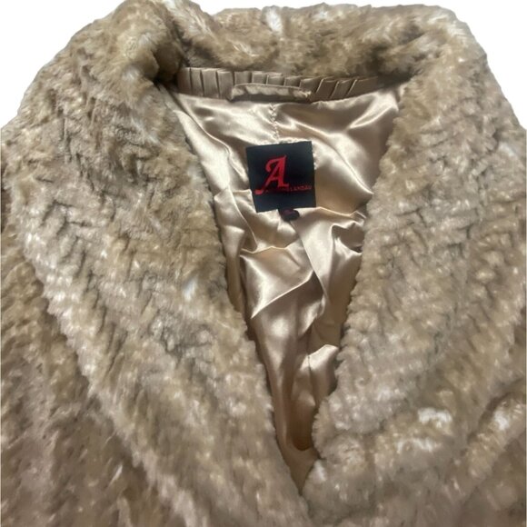Adrienne Landau Womens Faux Fur Short Coat W/ Hook & Eye Closures-Tan-Sz 1X-NWT - Picture 2 of 10